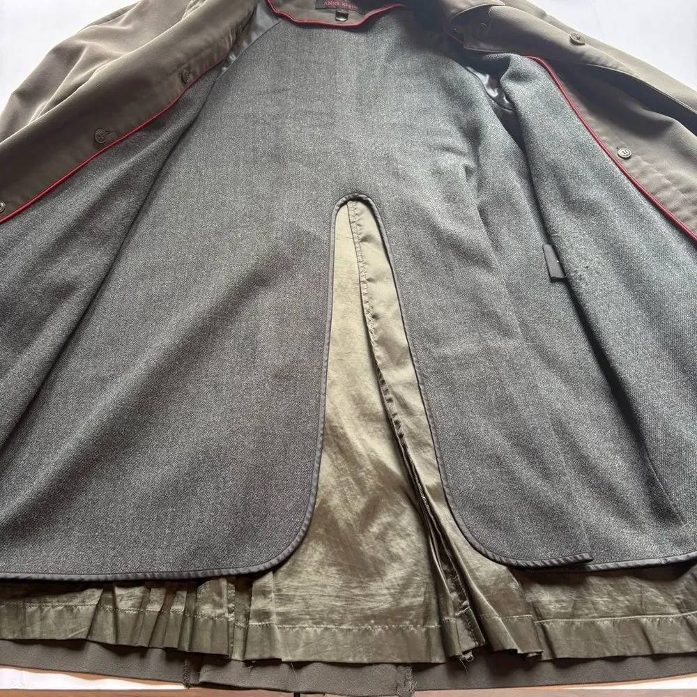 Anne Klein stylish olive